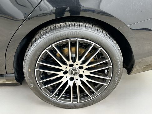 Used 2026 Mercedes-Benz C 300 4MATIC Sedan image 38
