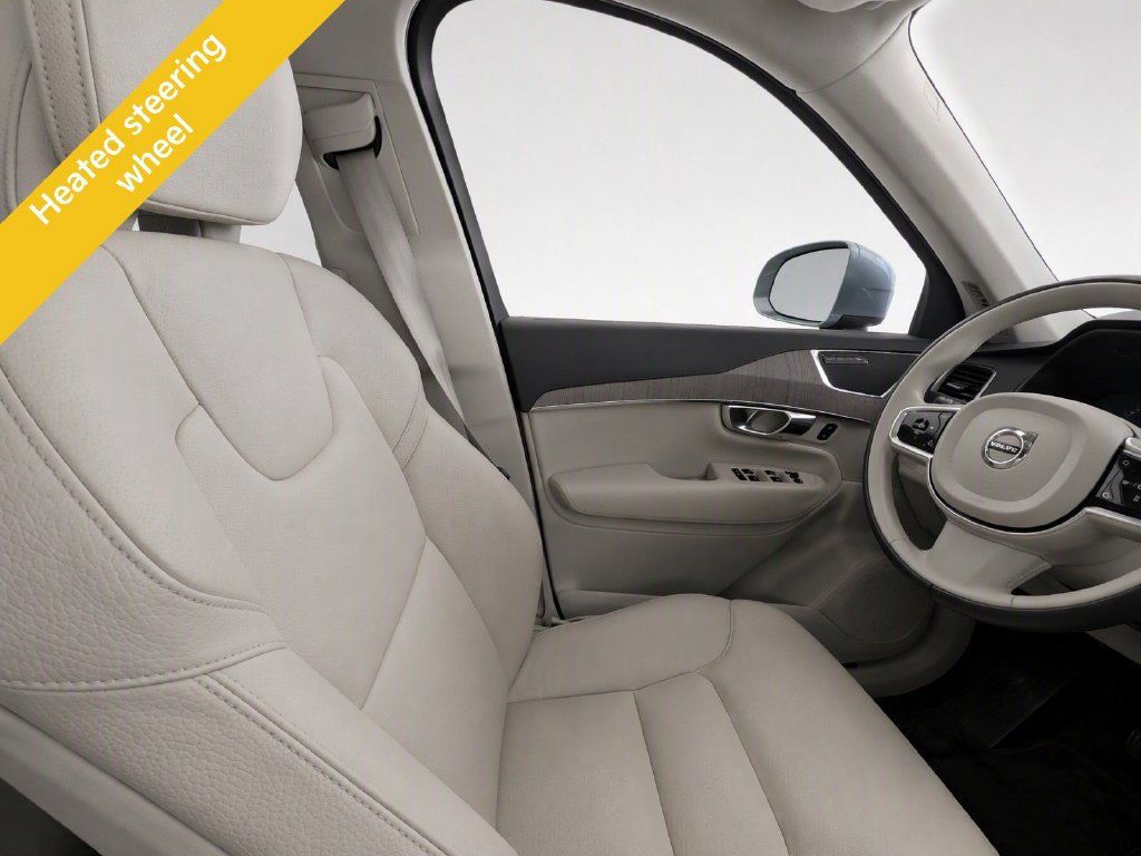 Used 2025 Volvo XC90 T8 Plus w/ Protection Package Premier AWD/4WD image 25