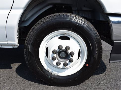 New 2025 Ford E-350 and Econoline 350 Super Duty w/ Power Equipment Group image 12