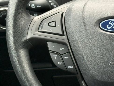 Used 2024 Ford Edge SE AWD/4WD image 30