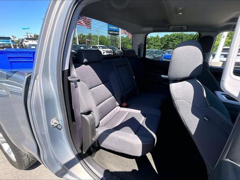 Used 2017 Chevrolet Silverado 1500 LT w/ All Star Edition AWD/4WD image 19