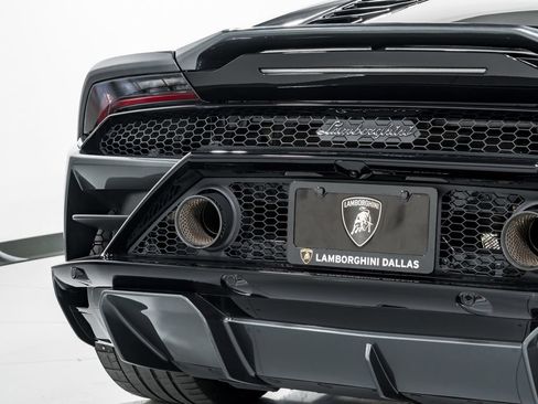 Used 2021 Lamborghini Huracan EVO RWD image 50
