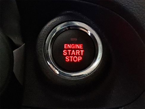 Used 2021 Subaru Forester Touring image 30