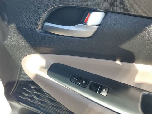 Certified 2022 Hyundai Santa Fe SEL w/ Convenience Package image 44