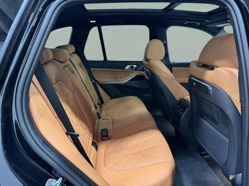 New 2026 BMW X5 xDrive50e image 11