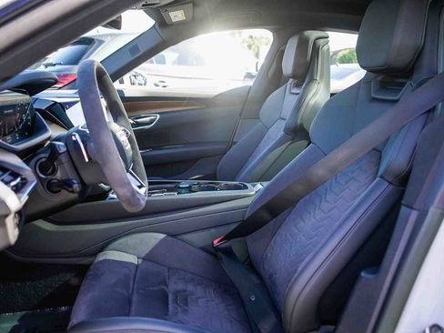 Certified 2023 Audi e-tron GT Prestige w/ Prestige Package image 17