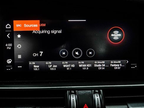 Used 2022 Alfa Romeo Giulia Ti image 22