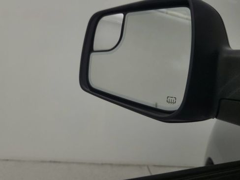 Used 2019 RAM 1500 Big Horn RWD image 27