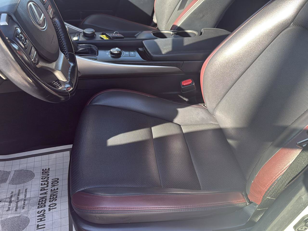 Used 2017 Lexus IS 200t RWD image 10