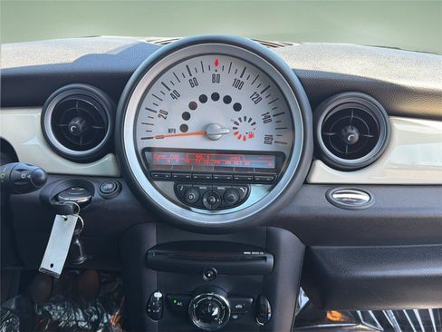 Used 2013 MINI Cooper Coupe FWD image 10