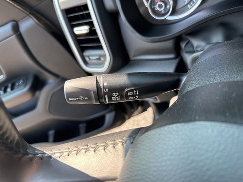 Used 2022 RAM 1500 Big Horn image 33