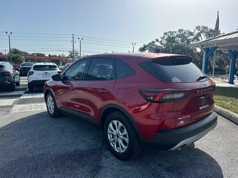 Used 2026 Ford Escape Active FWD image 3