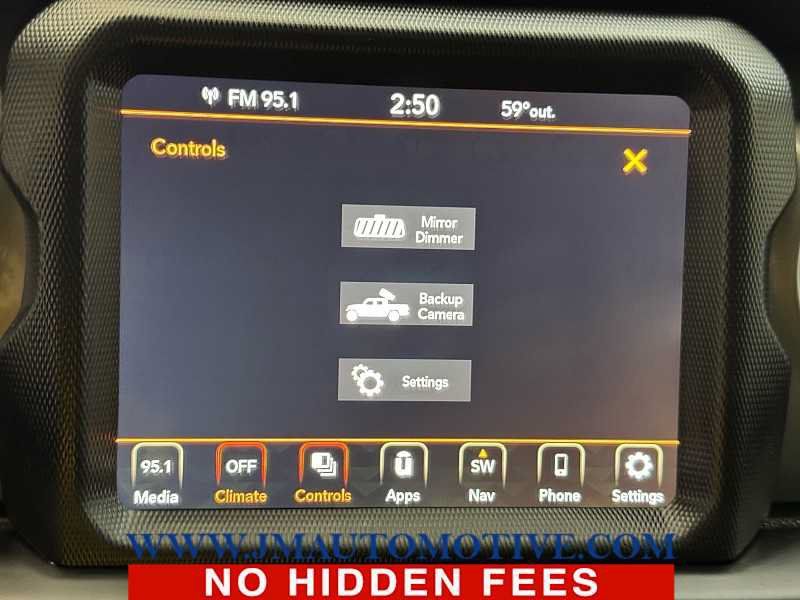 Used 2022 Jeep Gladiator Sport AWD/4WD image 24