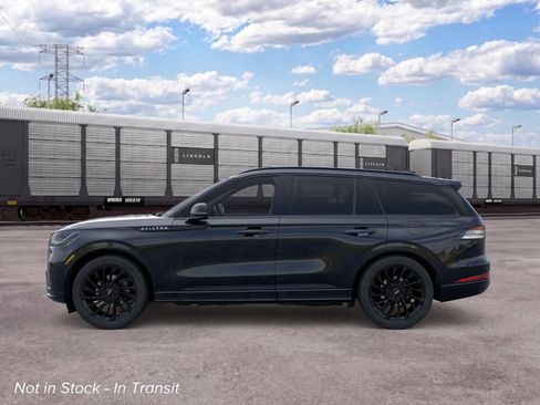 New 2026 Lincoln Aviator Reserve AWD/4WD image 3
