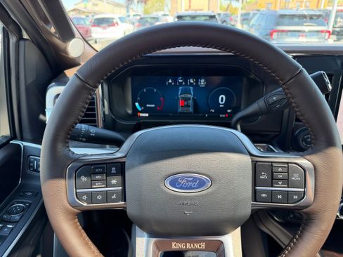 New 2026 Ford F350 King Ranch w/ Chrome Package AWD/4WD image 32