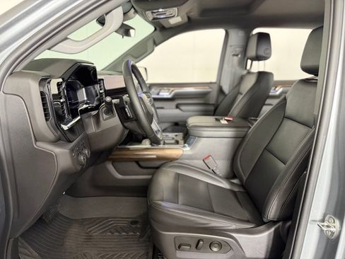 Certified 2024 Chevrolet Silverado 1500 LT Trail Boss w/ LT Trail Boss Premium Package AWD/4WD image 34