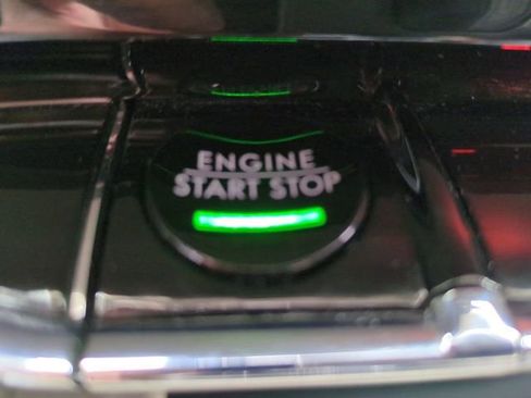 Used 2023 Lincoln Nautilus FWD image 29