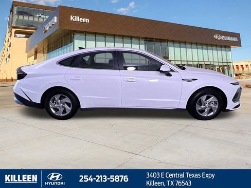 Used 2025 Hyundai Sonata SE FWD image 10