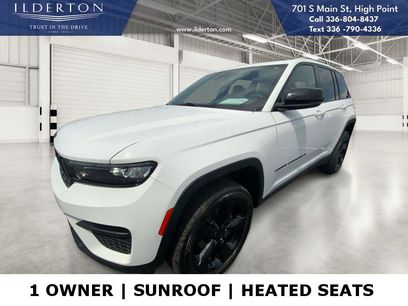 Used 2022 Jeep Grand Cherokee Altitude
