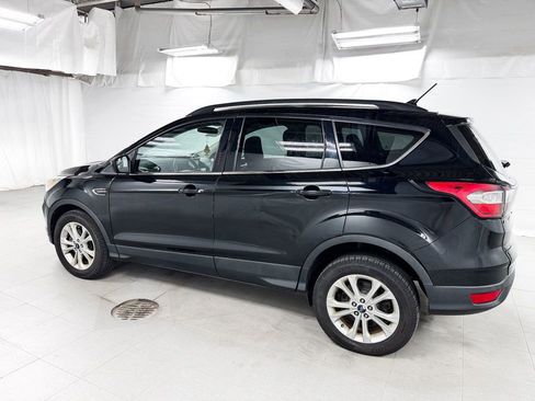 Used 2018 Ford Escape SEL AWD/4WD image 3
