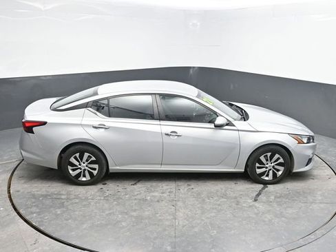 Used 2021 Nissan Altima 2.5 S image 24