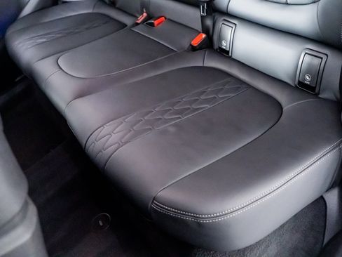 Used 2024 BMW X6 M60i image 35