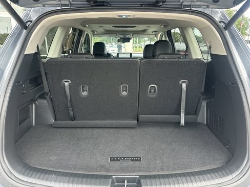 Used 2022 Kia Telluride EX w/ EX Premium Package FWD image 33