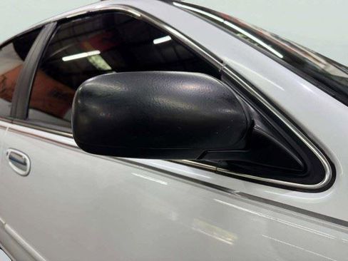 Used 1996 Nissan Maxima FWD image 14