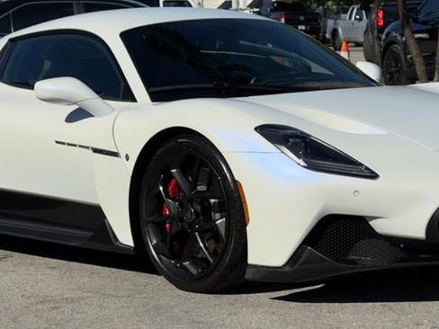 Used 2022 Maserati MC20 Coupe image 1