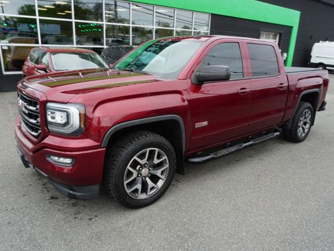 Used 2017 GMC Sierra 1500 SLT AWD/4WD image 2