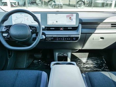 Certified 2024 Hyundai Ioniq 5 SEL RWD image 13