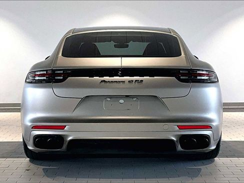 Used 2020 Porsche Panamera GTS w/ Assistance Package image 9