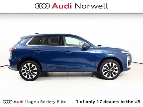 New 2026 Audi Q3 quattro 2.0T AWD/4WD image 17