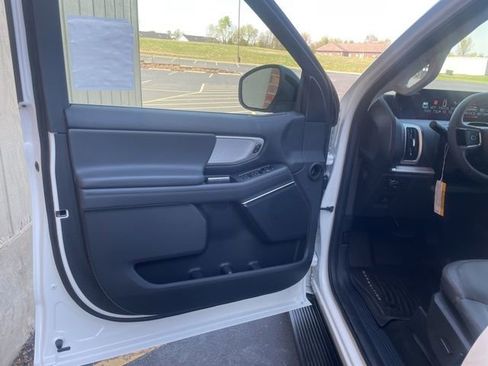 New 2026 Ford Expedition Max Active image 21