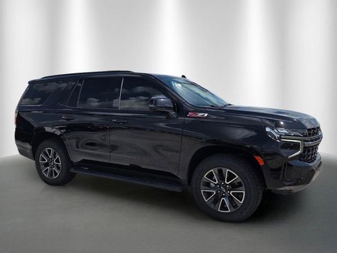 Certified 2022 Chevrolet Tahoe Z71 w/ Luxury Package AWD/4WD image 2