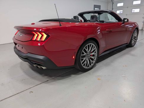 Used 2024 Ford Mustang GT Premium image 9