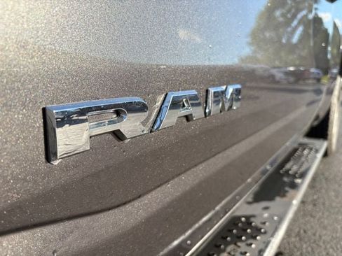 Used 2019 RAM 1500 Big Horn AWD/4WD image 20