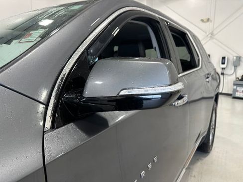Used 2019 Chevrolet Traverse Premier image 14