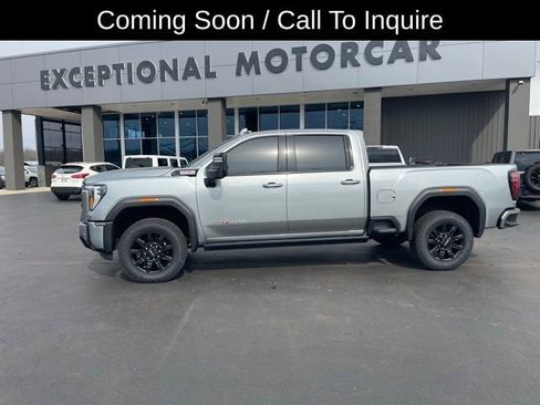 Used 2024 GMC Sierra 3500 AT4 w/ AT4 Premium Plus Package image 2