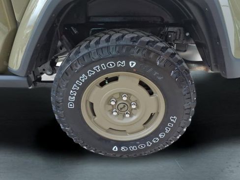 New 2026 Jeep Gladiator Sport AWD/4WD image 10