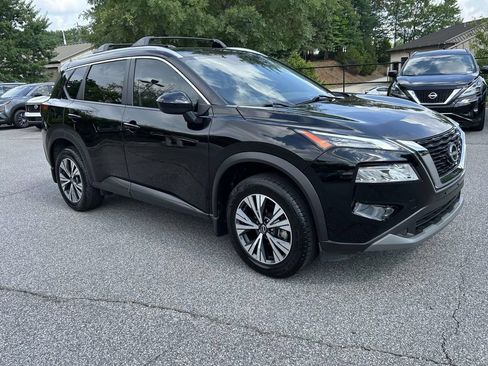 Used 2023 Nissan Rogue SV w/ SV Premium B Package AWD/4WD image 7