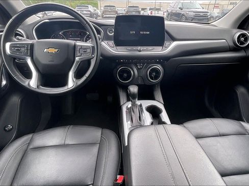 Used 2024 Chevrolet Blazer LT FWD image 15