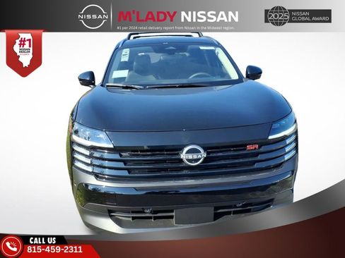 New 2026 Nissan Kicks SR w/ Cold Weather Package image 2