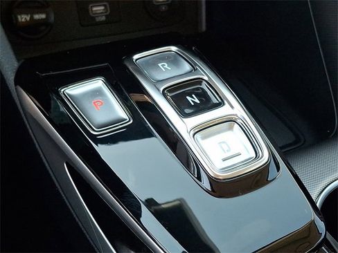 Used 2023 Hyundai Sonata SE w/ Preferred Accessory Package image 14