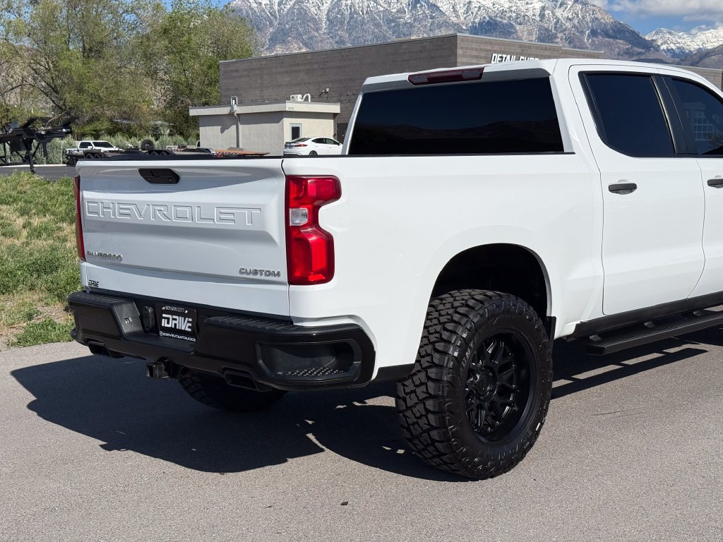 Used 2020 Chevrolet Silverado 1500 Custom Trail Boss w/ Custom Convenience Package AWD/4WD image 10