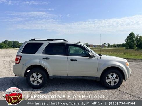 Used 2009 Ford Escape XLT FWD image 6