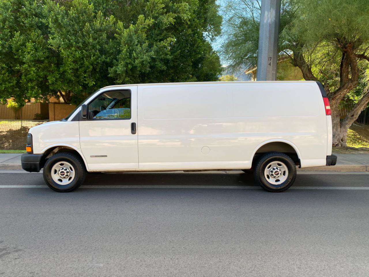 Used 2006 GMC Savana 2500 Extended RWD image 49