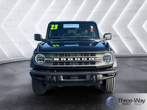 Used 2023 Ford Bronco Black Diamond AWD/4WD image 8