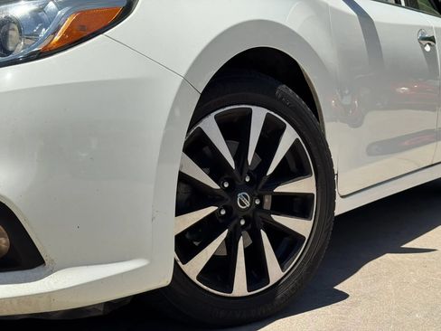 Used 2018 Nissan Altima 2.5 SV FWD image 50