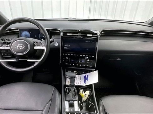 Certified 2024 Hyundai Santa Cruz Limited image 15